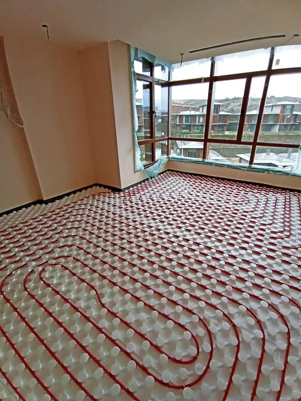 Yerden Isıtma mı Petekli Sistem mi? Avantajları ve Dezavantajları